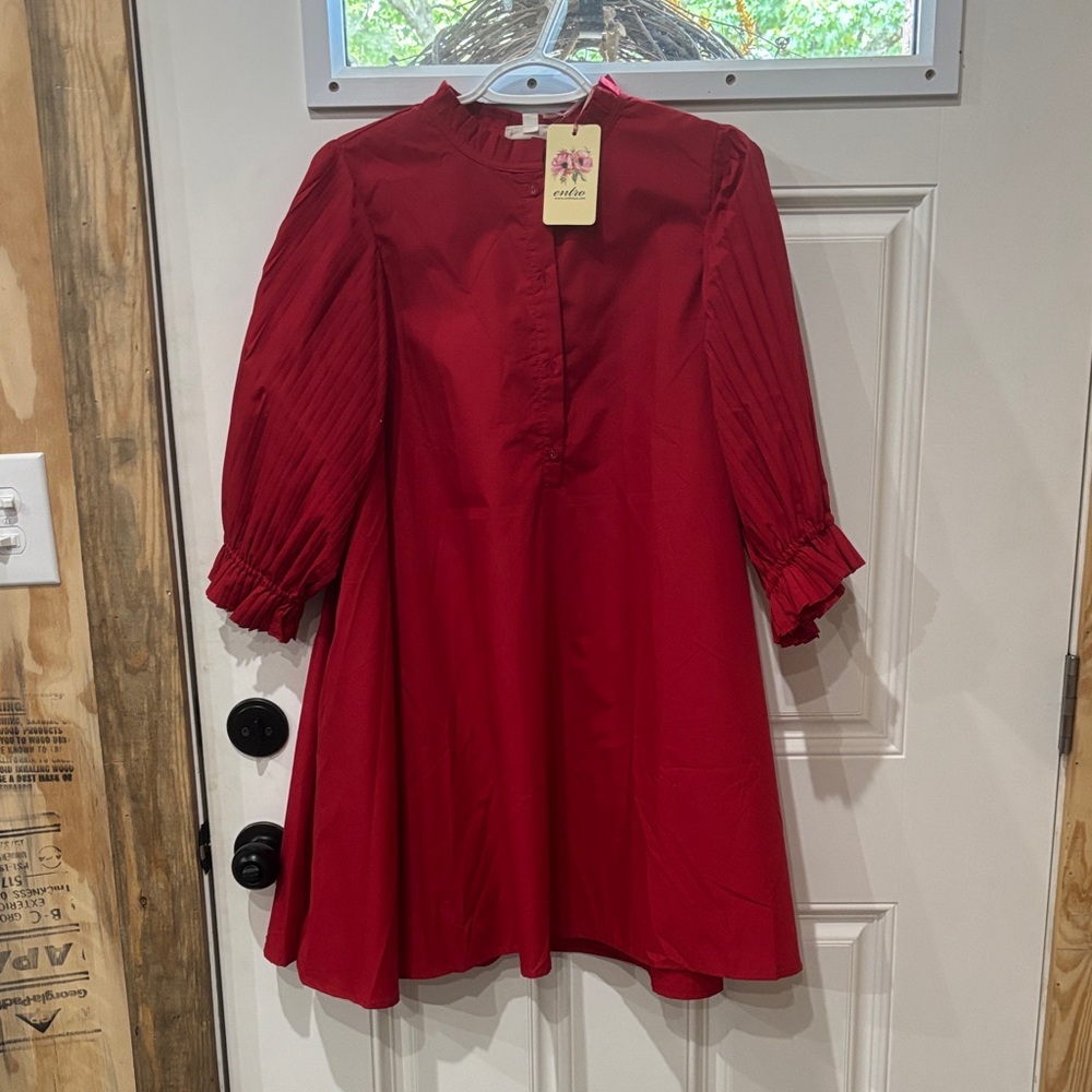 Entro Red Formal Dress